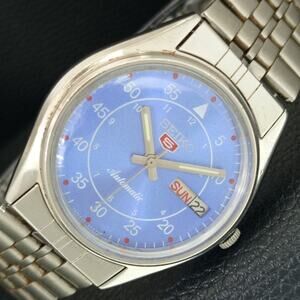 Vintage 1973 Seiko Automatic Mens Silver Watch W/daydate & Blue accents